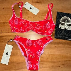 Brand new with tags, never worn, Blackbough bikini, size s top and s bottom
